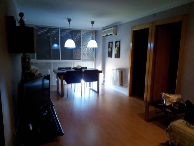 Piso en Venta en En Corts Doctor Waksman