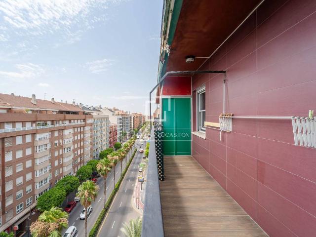 Piso en Venta en En Corts Doctor Waksman