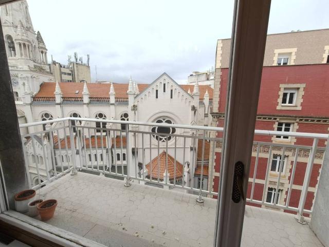 Piso en Venta en Ensanche Moyua Diputación
