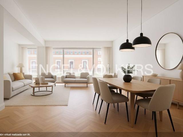 Piso en Venta en Ensanche Moyua Diputación