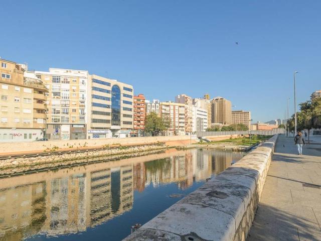 Piso en Venta en Ensanche Centro Puerto