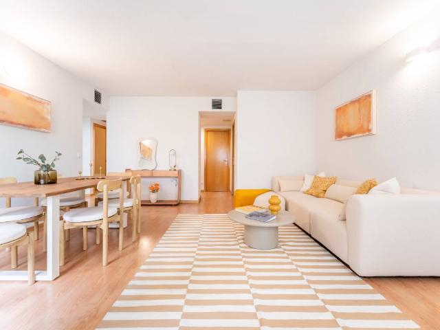 Piso en Venta en Ensanche de Vallecas La Gavia