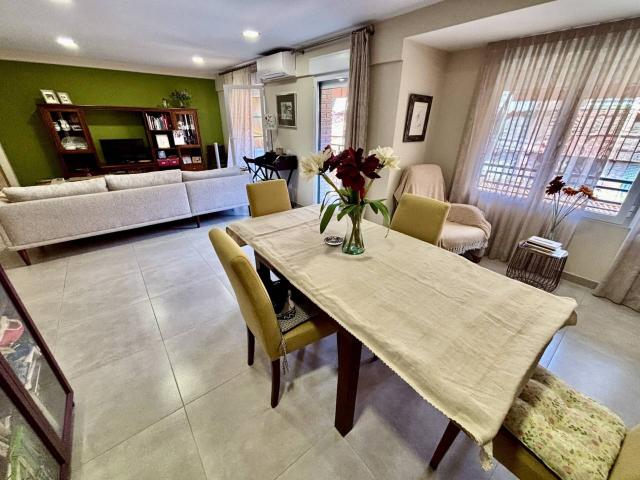 Piso en venta en Ensanche Diputación 03003