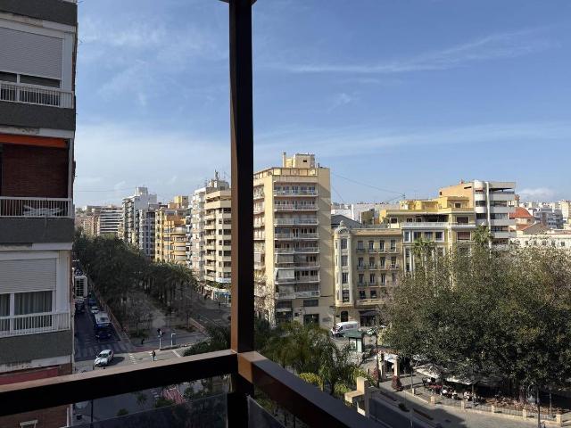 Piso en Venta en Ensanche Diputación