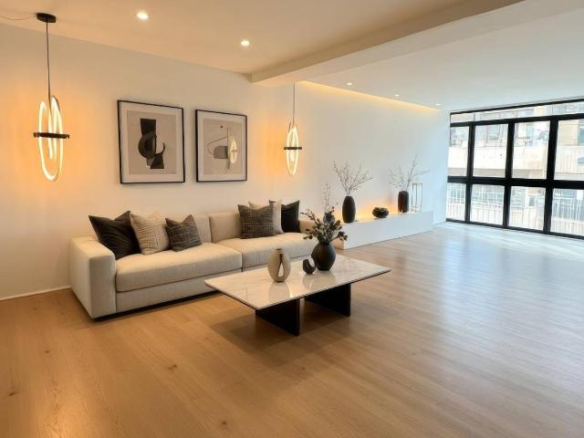 Piso en Venta en Ensanche Diputación