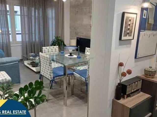 Piso en Venta en Ensanche Diputación
