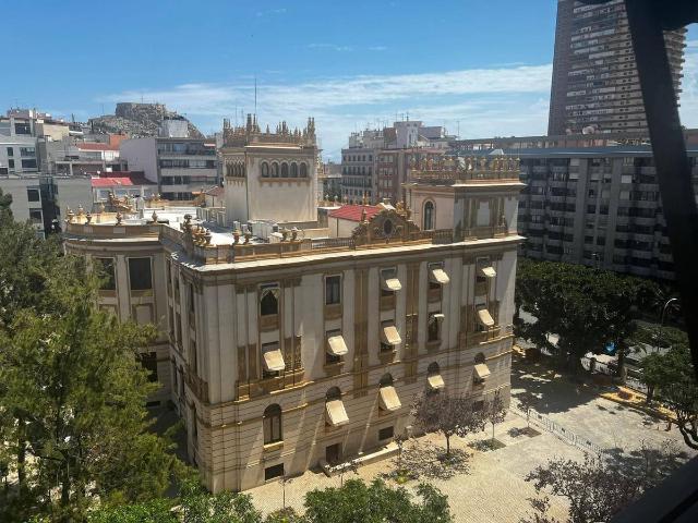 Piso en Venta en Ensanche Diputación