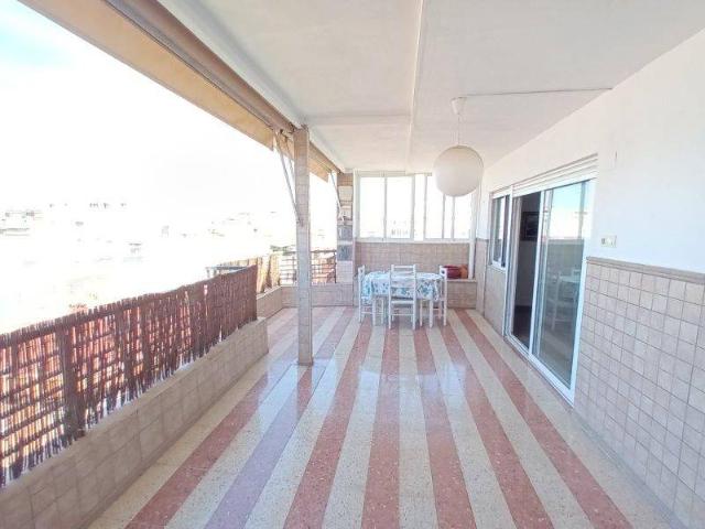 Piso en Venta en Ensanche Diputación