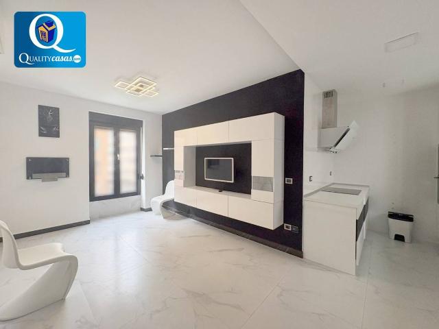 Piso en Venta en Ensanche Diputación