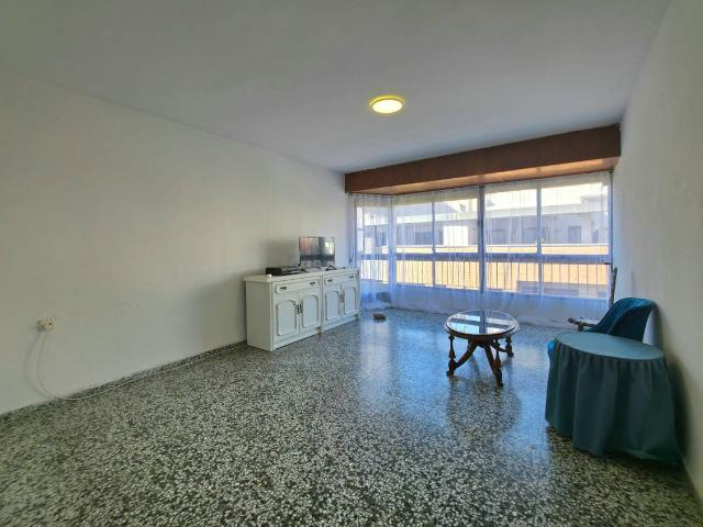 Piso en Venta en Ensanche Diputación