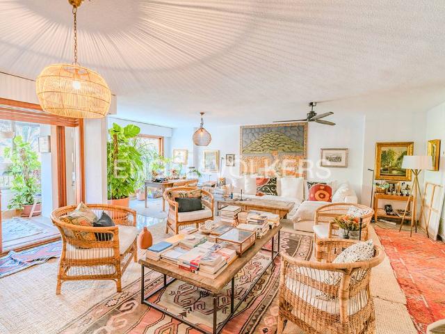 Piso en Venta en Ensanche Diputación