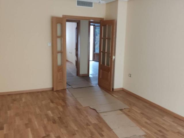 Piso en Venta en Ensanche Franciscanos