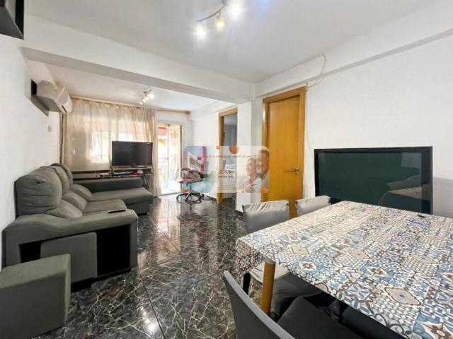 Piso en Venta en Ensanche Parque del Oeste