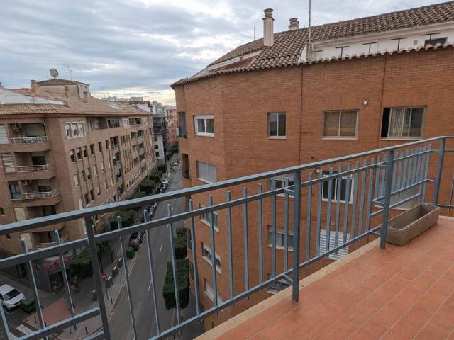 Piso en Venta en Ensanche Parque del Oeste