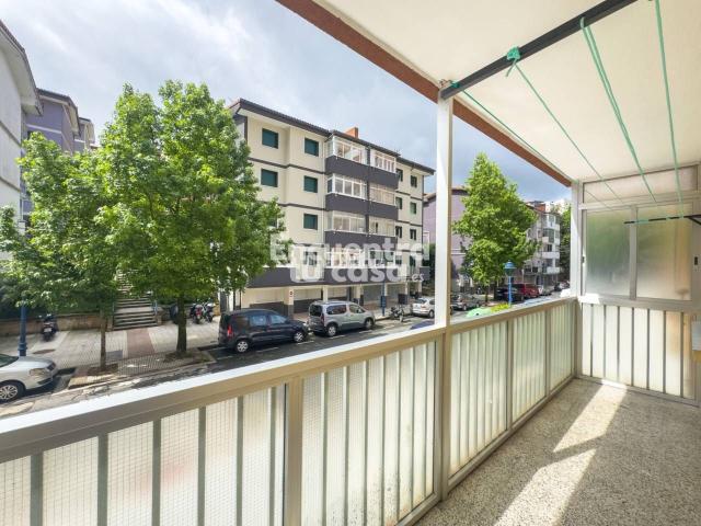 Piso en venta en Errenteria, Capuchinos Galtzaraborda. Piso en venta en Rentería. Pisos.