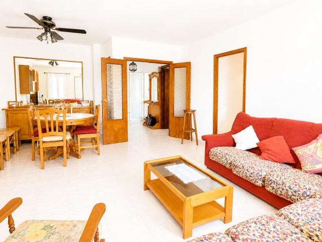 PISO EN VENTA EN ES CASTELL