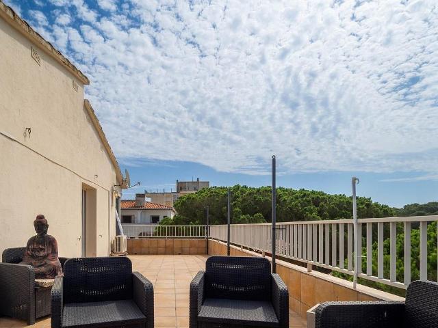Piso en venta en calle Colom, Escala, L´, de 69 m² 2 habitaciones por 206.000 €