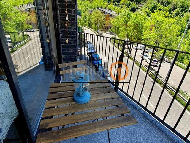 Piso en venta en Escaldes Engordany, Engolasters Pirineos. Actualmente alquilado Piso muy bonito de 3 habitaciones con plaza de parking y trastero. Pisos.