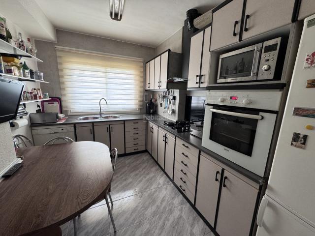 Piso en venta en Esparreguera, Nucli Urbà. OPORTUNIDAD. Pisos.