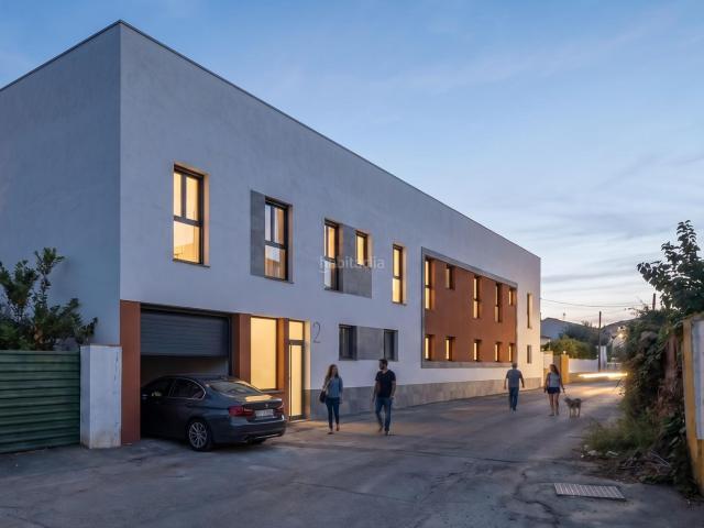 Piso en venta en Espartinas, Espartinas Pueblo. RESIDENCIAL LAURUS. NUEVA CONSTRUCCIÓN. Pisos.