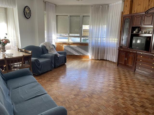 Piso en Venta en Espinosa de los Monteros