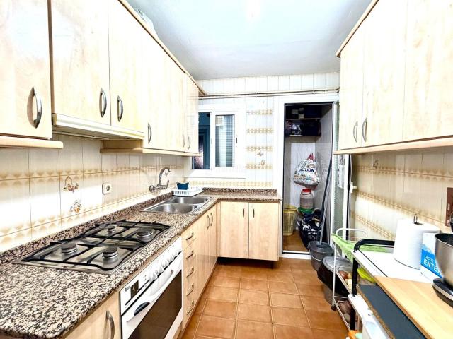 Piso en venta en Esplugues de Llobregat, Can Vidalet. Piso amplio de 3 habitaciones junto al Metro L5 en Esplugues de Llobregat. Pisos Esplugues de.