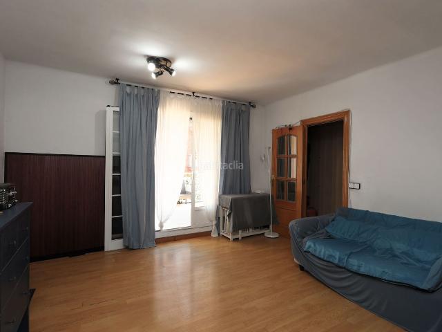 Piso en venta en Esplugues de Llobregat, El Gall. ÁTICO CON GRAN TERRAZA EN EL GALL ESPLUGUES DE LLOBREGAT. Pisos Esplugues de.