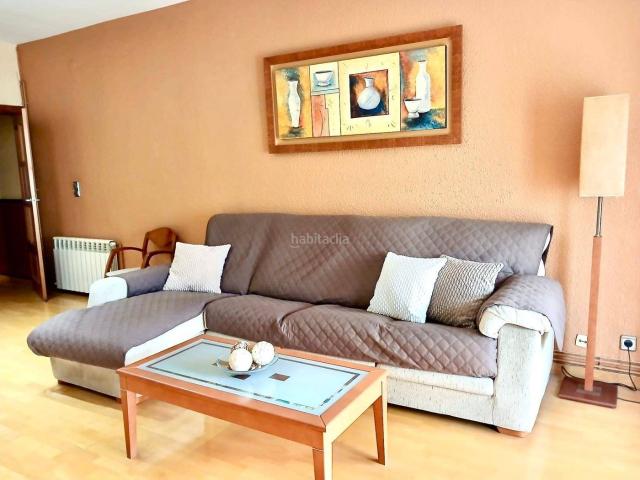 Piso en venta en Esplugues de Llobregat, La Plana. Gran oportunidad en Esplugues La Plana 124 m2 reales, luz todo el día y excelente ubicación. Ideal Inversores o compra con fondos. Pisos Esplugues de.