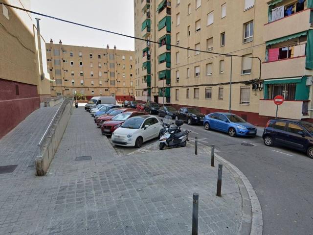 Piso en Venta en Espronceda