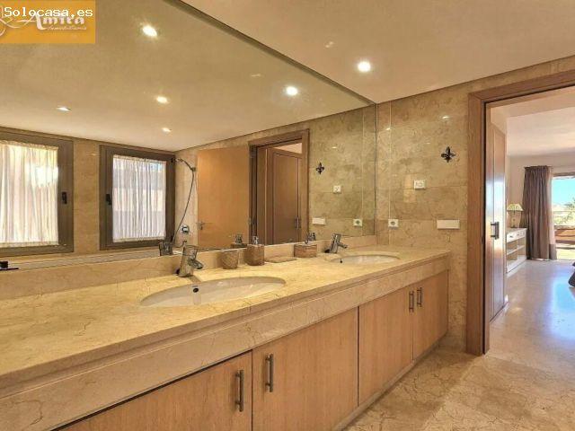 Piso en Venta en Estepona, Málaga