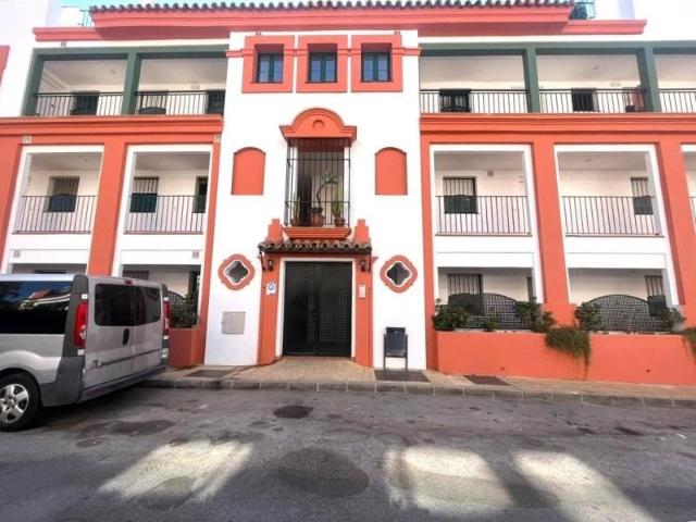 Piso en venta en Estepona, Nueva Atalaya