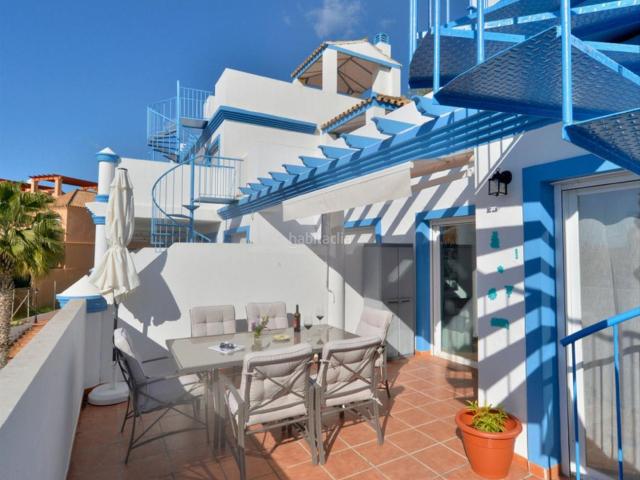 Piso en venta en Estepona, Buenas Noches. Penthouse now available in Galera sun estepona, just a a stones throw away from the sea. Pisos.