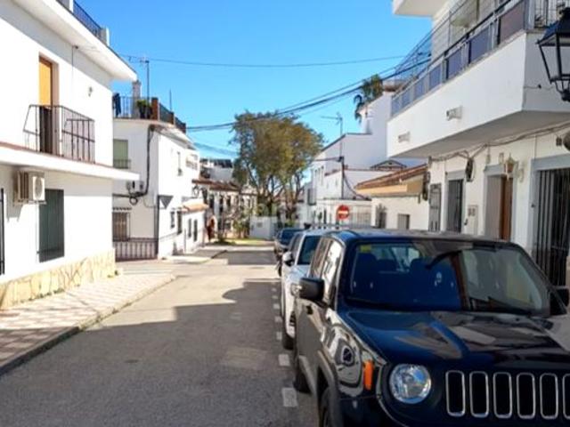 Piso en venta en Estepona, Cancelada. Pisos.