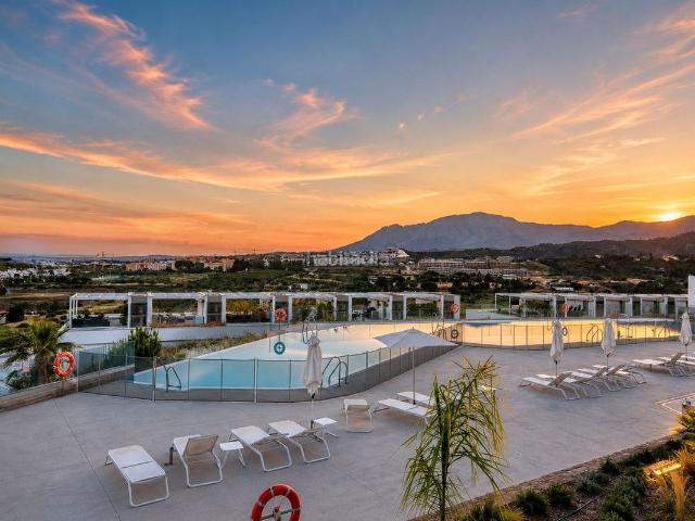 Piso en venta en Estepona, Centro. Pisos.