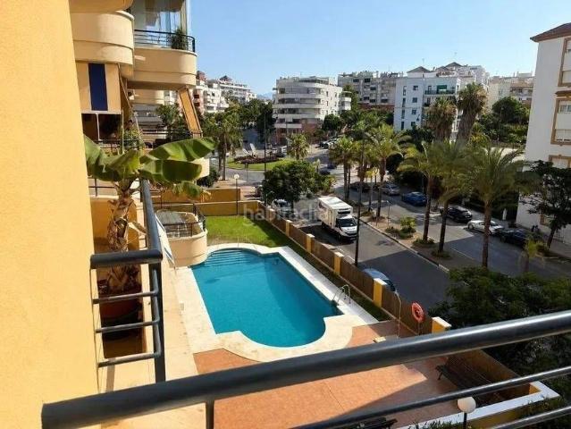 Piso en venta en Estepona, Puerto de Estepona. Piso con vistas al mar y al Puerto Deportivo de Estepona. Pisos.