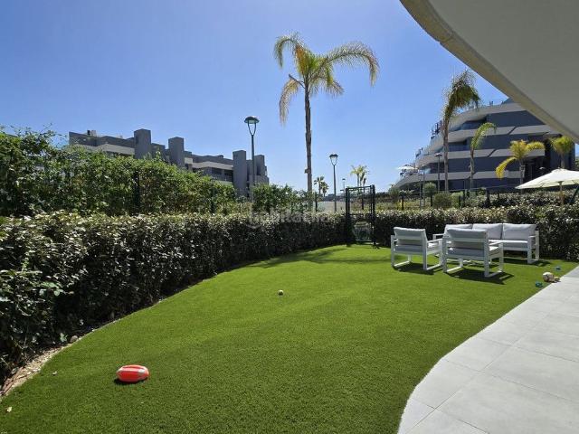 Piso en venta en Estepona, Paraiso Barronal. Pisos.