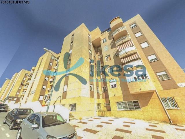 Piso en venta en Estepona, Sierra de Estepona Avda. de Andalucía. Venta de vivienda en Estepona, Málaga. Activo Inmobiliario Sin Posesión, VIVIENDA ALQUILADA, IDEAL PARA INVERSORES, NO SE PUEDE VI.