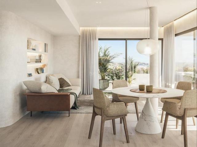 Piso en venta en Estepona, Zona Calvario. NO PIERDAS LA OPORTUNIDAD DE VIVIR EN ESTEPONA! UBICACIÓN INMEJORABLE. Pisos.