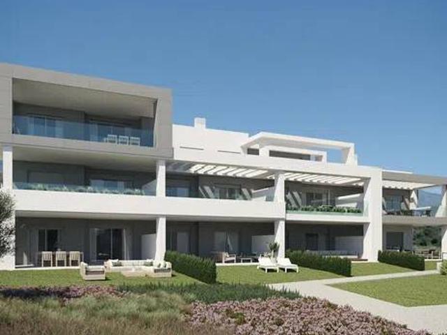 Piso en Venta en Estepona