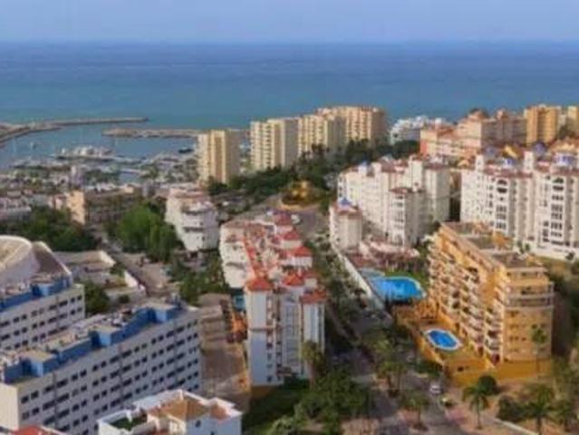 Piso en Venta en Estepona