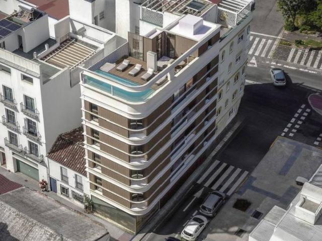 Piso en Venta en Estepona