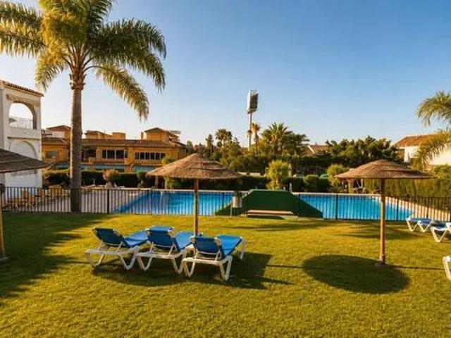 Piso en Venta en Estepona