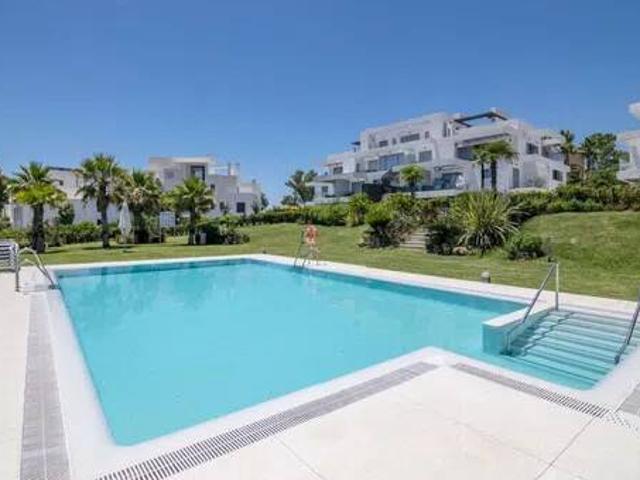 Piso en Venta en Estepona