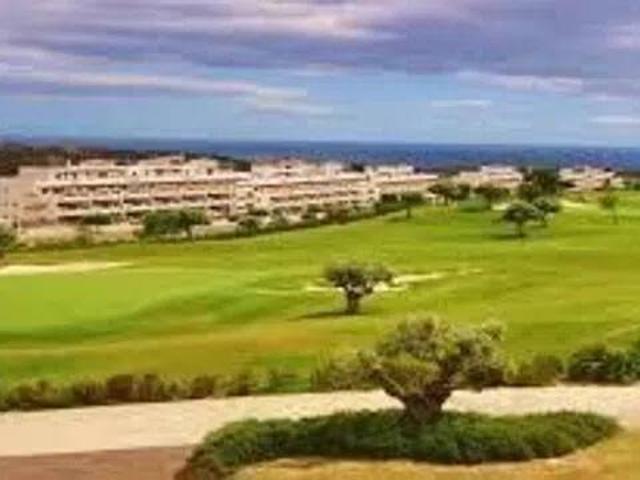 Piso en Venta en Estepona