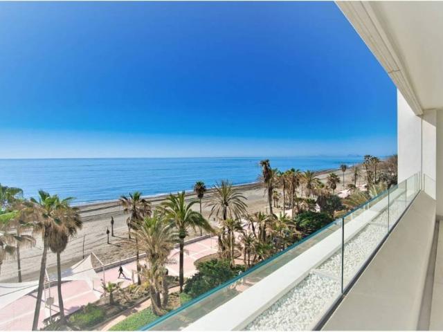 Piso en Venta en Estepona