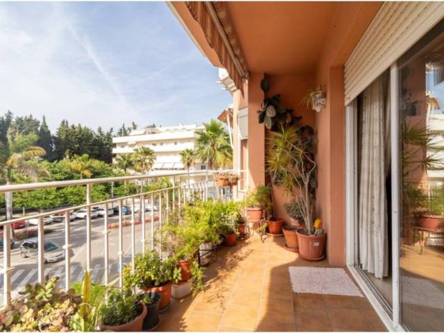 Piso en Venta en Estepona