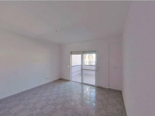 Piso en Venta en Estepona