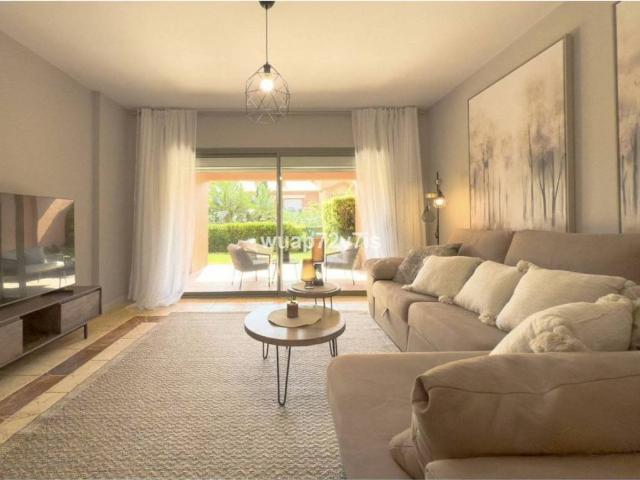Piso en Venta en Estepona