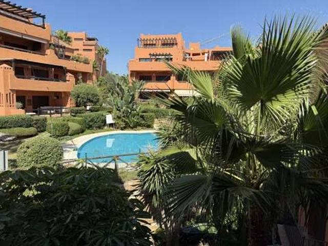 Piso en Venta en Estepona
