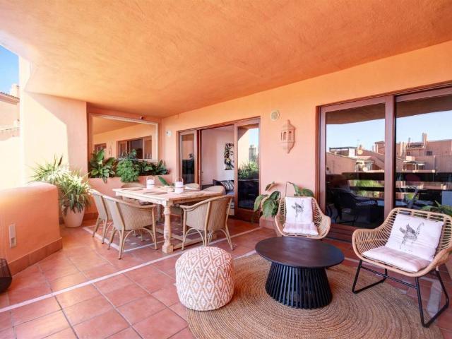 Piso en Venta en Estepona